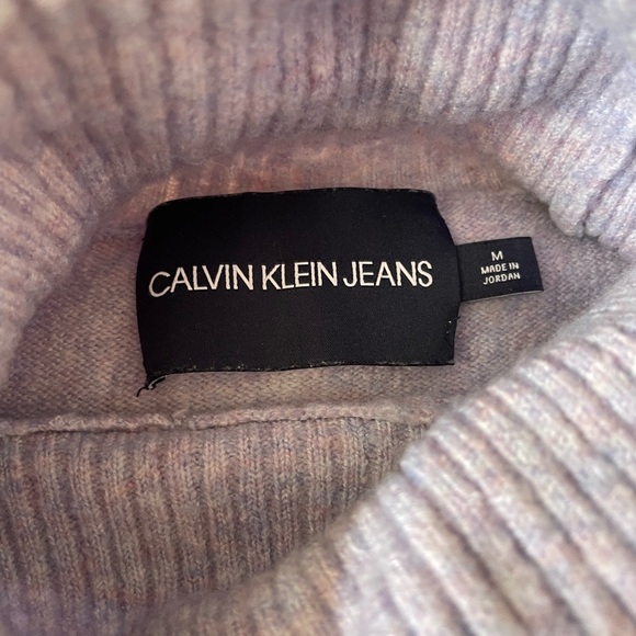 M Calvin Klein Turtleneck sweater - Picture 3 of 3